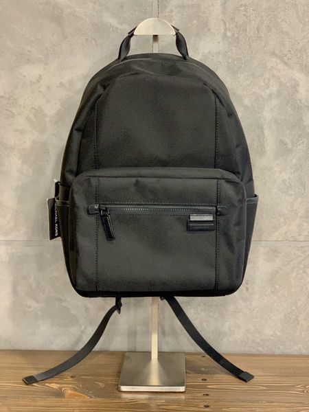 Черный текстильный рюкзак "Travis" Michael Kors 3701 фото
