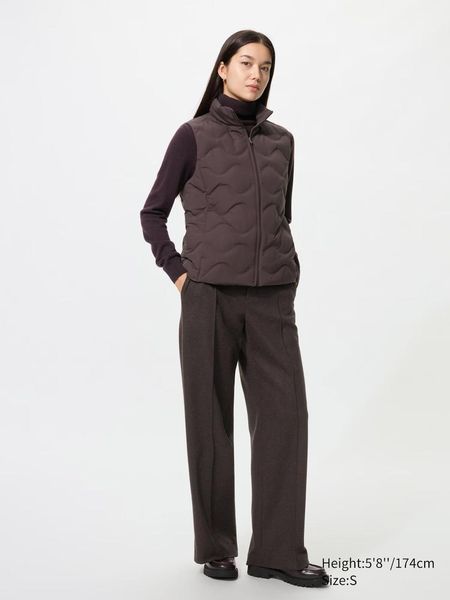 Жилетка Uniqlo бордова PUFFERTECH Seamless Vest 81731 фото