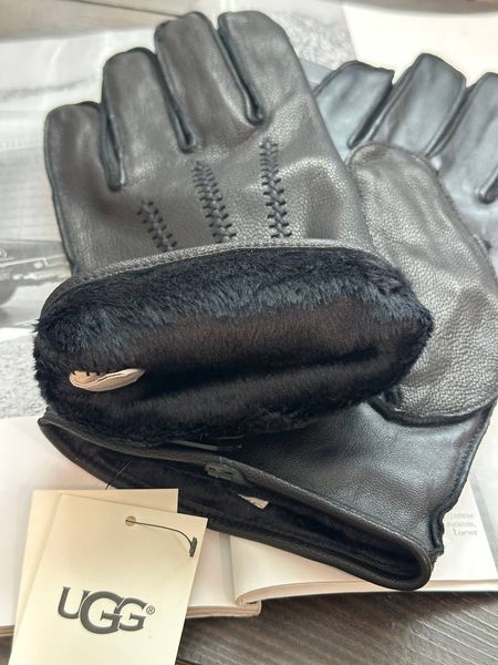 Перчатки UGG черные Faux Fur Lined Wrangell Smart Glove  6911 фото