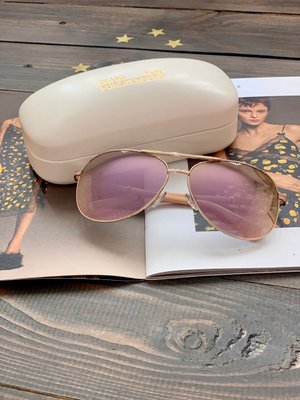 Солнцезащитные очки Diane von Furstenberg золотые 4544 фото