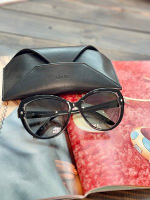 Солнцезащитные очки Christian Dior черные Pondichery 6043 фото
