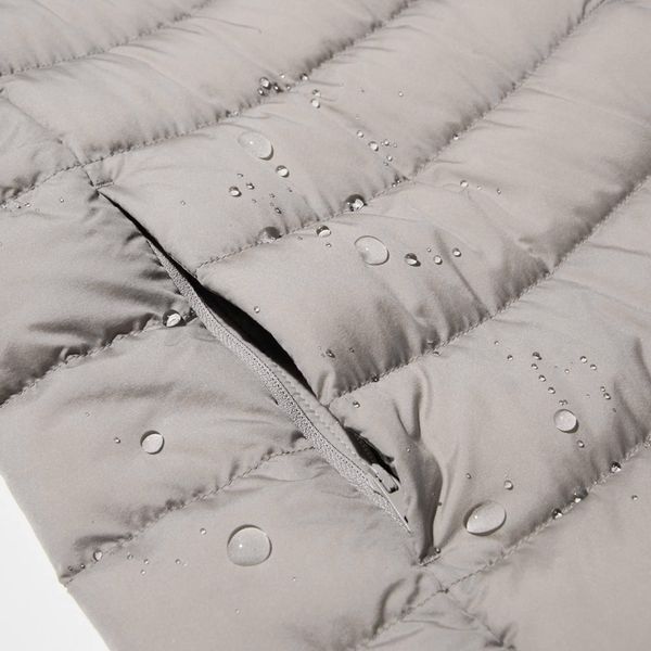 Куртка Uniqlo на пуху черная Ultra Light Down Jacket 81851 фото