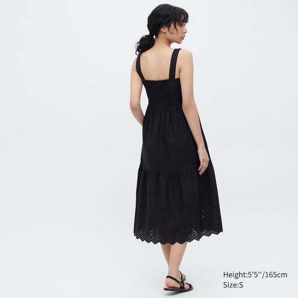 Платье Uniqlo EYELET COTTON SLEEVELESS MIDI DRESS черное 6662 фото