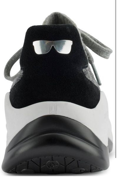 Кросcовки KARL LAGERFELD Paris текстильные  Carsyn Lace Up Sneaker 7991 фото