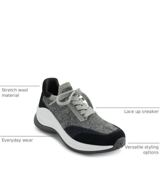 Кросcовки KARL LAGERFELD Paris текстильные  Carsyn Lace Up Sneaker 7991 фото
