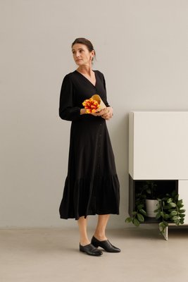 Сукня Uniqlo чорна V NECK 3/4 SLEEVED FLARED DRESS 6075 фото