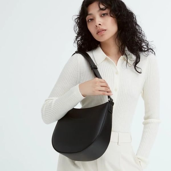 Сумка Uniqlo чорна One Handle Bag  6885 фото