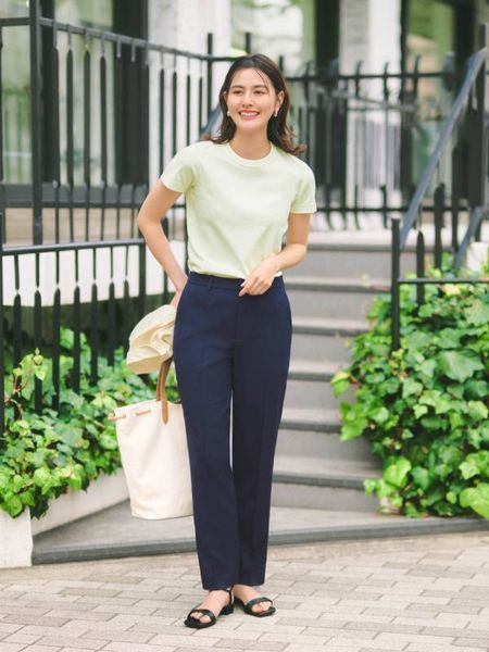 Футболка Uniqlo U кремова Crew Neck T-Shirt 84291111 фото
