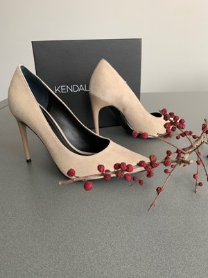 Нюдовые туфли Kendall+Kylie 1381 фото