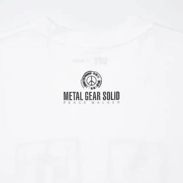 Футболка Uniqlo бiла METAL GEAR ARCHIVE UT 6710 фото