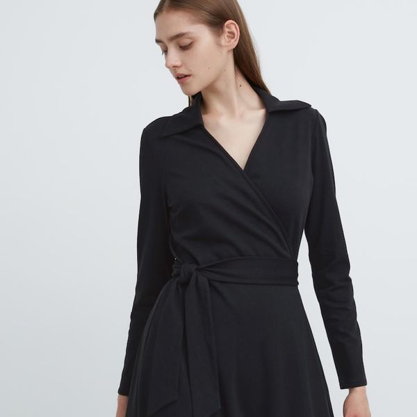 Платье Uniqlo:C черное LONG SLEEVED WRAP DRESS 64611 фото