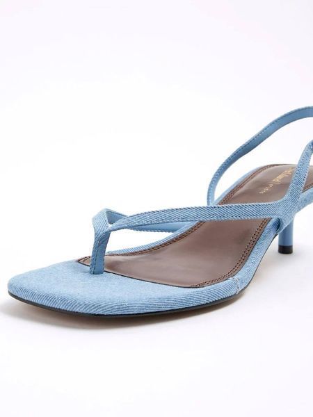 Босонiжки River Island блакитнi thong kitten heeled sandal  7599 фото