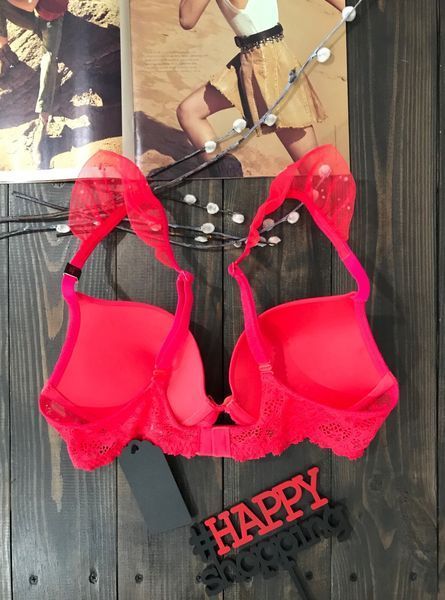 Червоний бюстгальтер Victoria's Secret з push-up 21121 фото