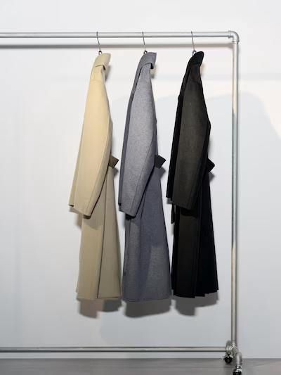 Пальто Uniqlo:C бежевое Wool Blend Wrap Coat  72401 фото