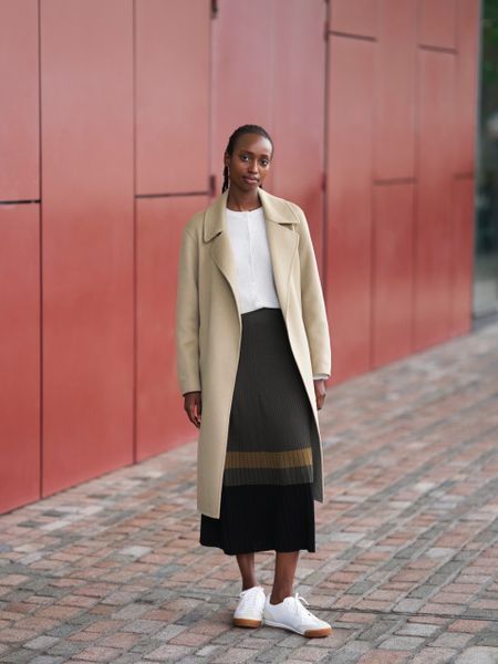Пальто Uniqlo:C бежевое Wool Blend Wrap Coat  72401 фото