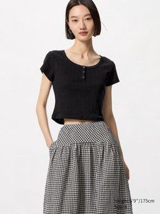 Футболка Uniqlo чорна Pointelle Henley Neck T-Shirt 7752 фото