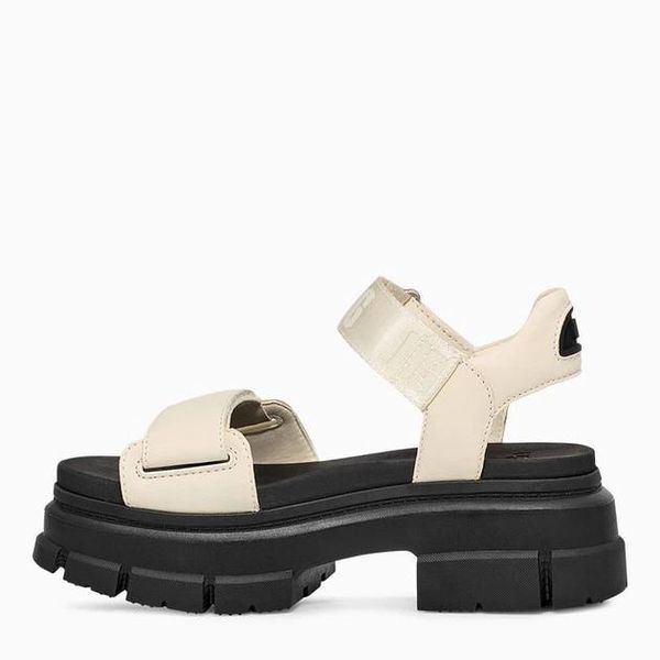 Босоножки UGG бежевые Ashton Lug Sandal  8278 фото