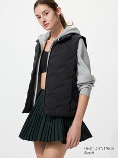 Жилетка Uniqlo чорна PUFFERTECH Seamless Vest 81751 фото