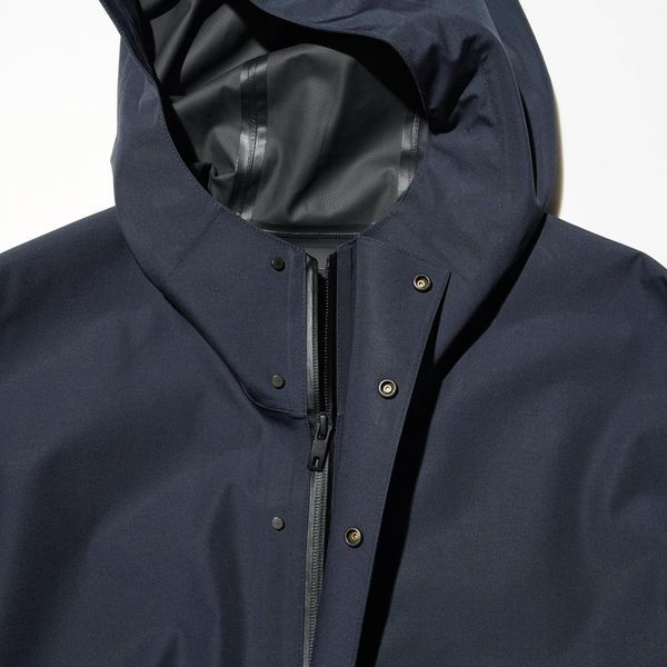 Пальто Uniqlo темно-синее BLOCKTECH Coat 8124 фото